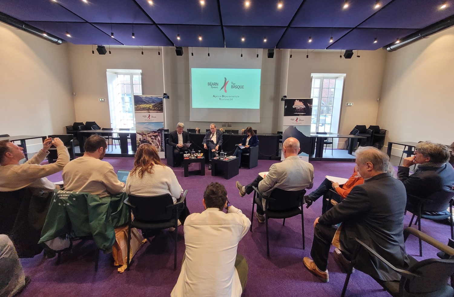 assemblée générale de l'ADT64, agence départementale du tourisme 64béarn pays basque, bras armé du conseil départemental pour toute la politique touristique